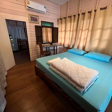ครูหนูบ้านพัก แหลมงอบ Krunou Baanpak ترات المظهر الخارجي الصورة